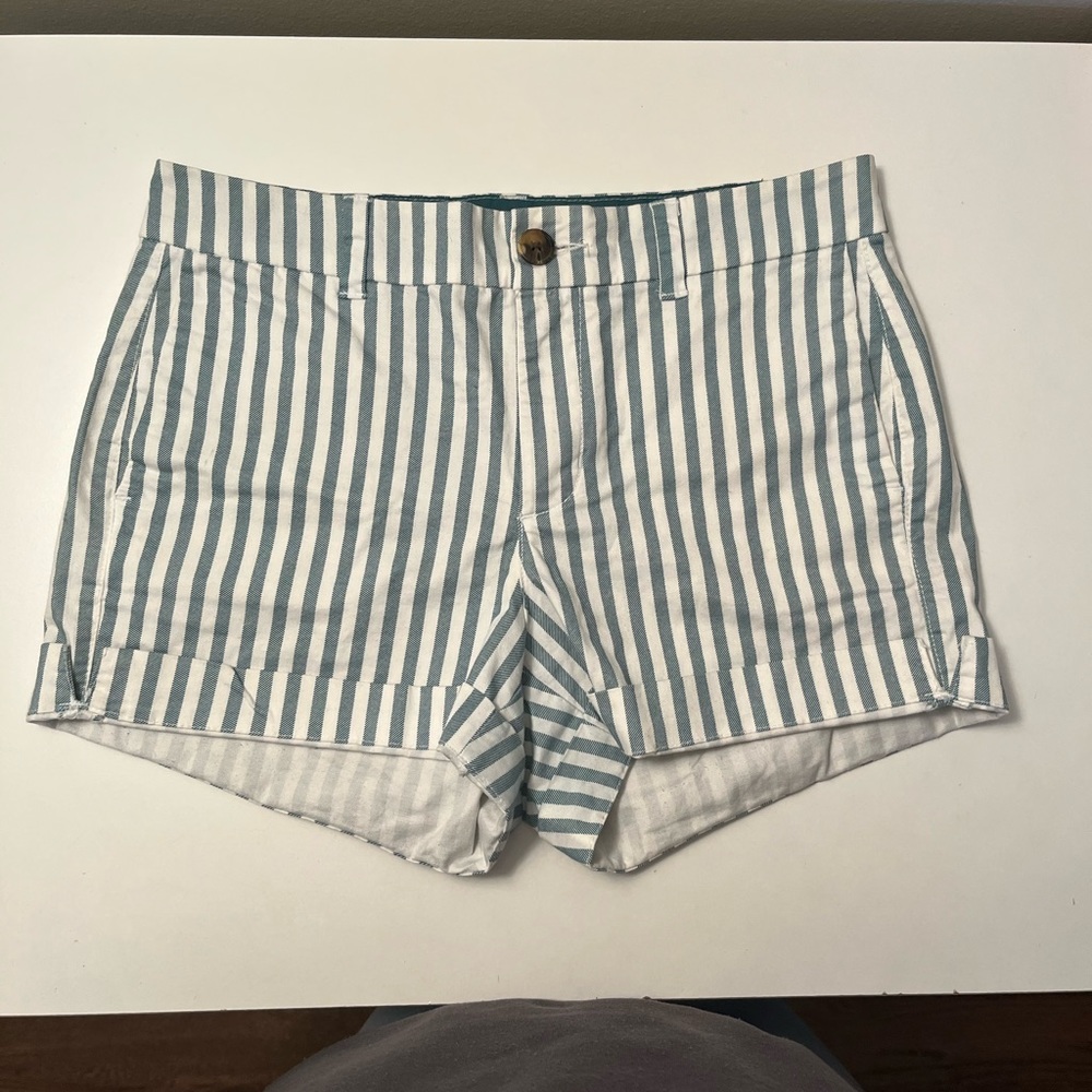 Old navy striped shorts size 0
